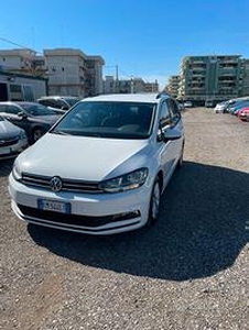 Volkswagen Touran 2.0 TDI 150 CV SCR DSG Executive