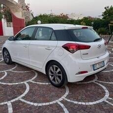 Hyundai i20 1.2 5 porte Econext Classic del 2016 usata a Foggia