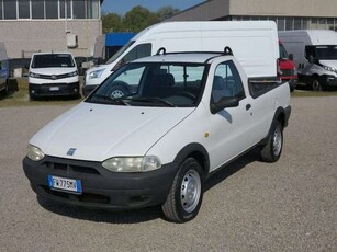 Usato 2001 Fiat Strada 1.2 Benzin 60 CV (5.900 €)