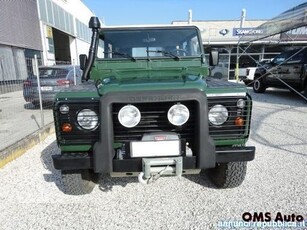 Usato 2001 Land Rover Defender 2.5 Diesel 122 CV (29.700 €)