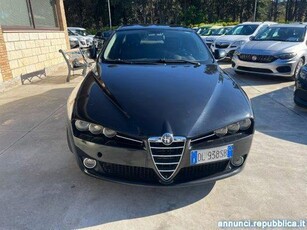 Usato 2005 Alfa Romeo 159 1.9 Diesel 150 CV (2.490 €)