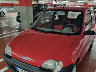 Usato 2006 Fiat 600 1.1 Benzin 54 CV (2.600 €)