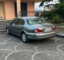 Usato 2006 Jaguar X-type 2.2 Diesel 155 CV (2.000 €)