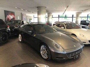 Usato 2009 Ferrari 612 5.7 Benzin 540 CV (156.500 €)