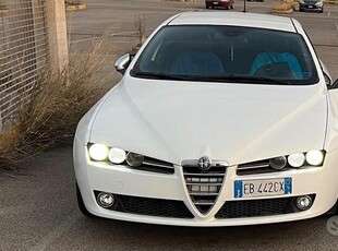 Usato 2010 Alfa Romeo 159 Diesel (4.500 €)