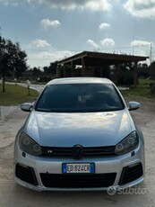 Usato 2010 VW Golf VI 1.4 Benzin 224 CV (8.500 €)