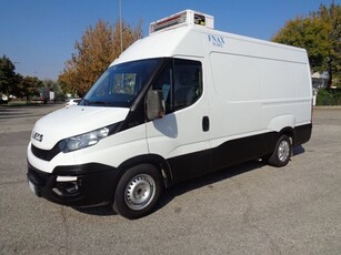 Usato 2016 Iveco Daily 2.3 Diesel 126 CV (15.900 €)