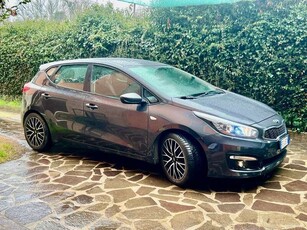 Usato 2016 Kia Ceed 1.6 Diesel 110 CV (11.500 €)