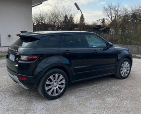 Usato 2017 Land Rover Range Rover evoque 2.0 Diesel 150 CV (19.000 €)