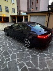 Usato 2020 Jaguar XE 2.0 Benzin 300 CV (36.900 €)