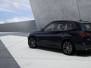 Usato 2023 BMW X3 2.0 El_Benzin 184 CV (78.702 €)