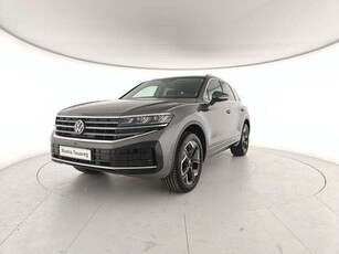 Usato 2023 VW Touareg 3.0 Diesel 231 CV (74.800 €)