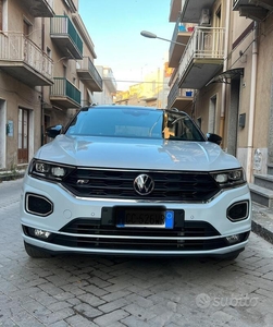 Usato 2020 VW T-Roc 1.5 Benzin (31.000 €)