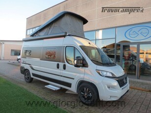 Campr puro Hymer Free 600 campus edition van con tetto a soffietto in offerta