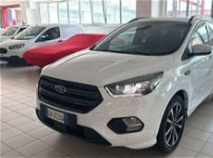 Ford Kuga 2.0 TDCI 150 CV S&S 4WD ST-Line del 2020 usata a Castellammare di Stabia