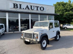 Land Rover Defender 90 2.2 TD4 Station Wagon N1 usato