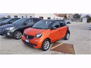 smart forfour forfour 70 1.0 Youngster del 2015 usata a Matera