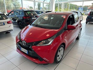 TOYOTA Aygo 1.0 VVT-i 69 CV 5 porte x-play TSS MMT Benzina