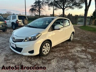 Toyota Yaris 1.0 5 porte Lounge usato