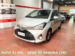 Toyota Yaris 1.0 5 porte Lounge usato