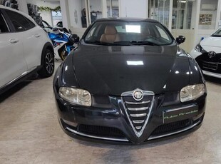 Usato 2005 Alfa Romeo GT 1.9 Diesel 150 CV (4.400 €)