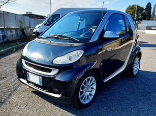 Usato 2008 Smart ForTwo Coupé 1.0 Benzin 71 CV (3.900 €)