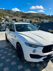 Usato 2019 Maserati Levante 3.0 Diesel 275 CV (53.800 €)