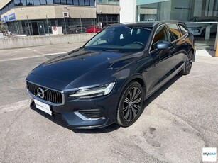 Volvo V60 D4 AWD Geartronic Inscription 140 kW