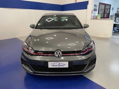 Usato 2019 VW Golf VII 2.0 Benzin 245 CV (28.900 €)