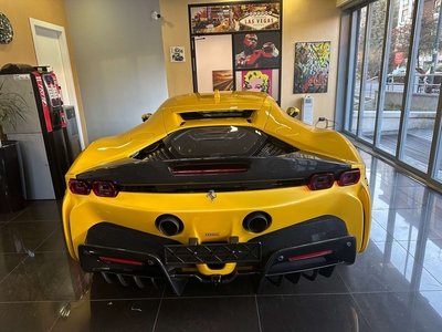 Ferrari SF90 Stradale 4.0 735 kW