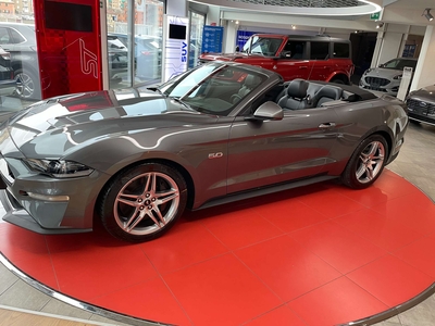 Ford Mustang Convertible 5.0 V8 331 kW