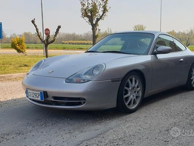 Porsche 911 (996) - 2001