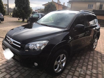 Toyota RAV 4 RAV4 2.2 D-4D 177 CV Luxury