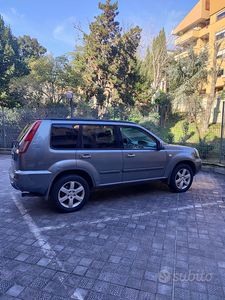 Vendo Nissan Xtrail Elegance 2.2 del 2006 full opt