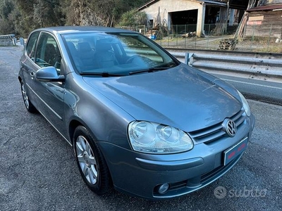 VOLKSWAGEN Golf 5 2.0TDI 4motion SPORTLINE