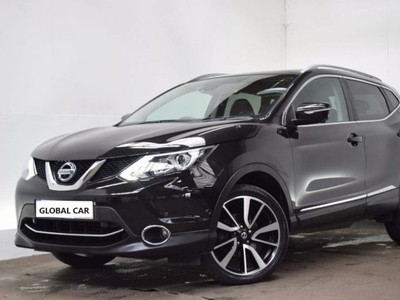 2015 NISSAN Qashqai