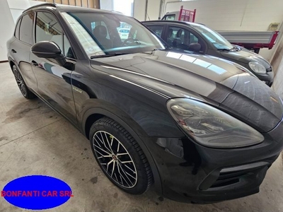 2020 PORSCHE Cayenne