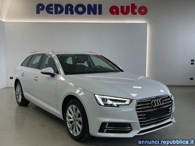 Audi A4 Avant 35 TDI S tronic Design 17'' Navi 150 CV Leno