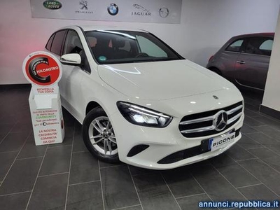 Mercedes Benz B 180 d Automatic Business Extra Aversa