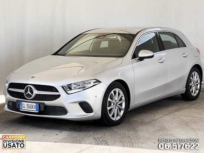 Mercedes-Benz Classe A A 220 business auto da Carpoint .