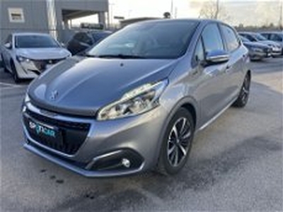 Peugeot 208 100 S&S 5 porte Signature del 2019 usata a Viareggio