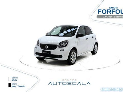 Smart ForFour 1.0 70cv Business Pozzuoli