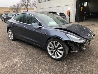 TESLA MODEL 3 LONG RANGE DUAL MOTOR AWD 4X4 AUTOMATIC