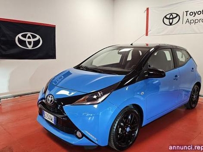 Toyota Aygo 1.0 VVT-i 69 CV 5 porte x-cite MMT Gioia Tauro