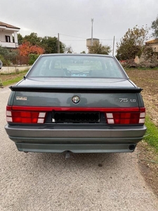 Usato 1991 Alfa Romeo 75 1.6 Benzin 110 CV (9.900 €)