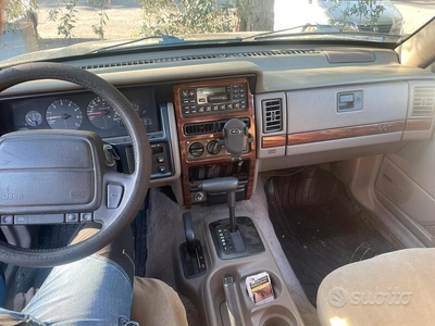 Usato 1995 Jeep Grand Cherokee 5.2 Benzin 215 CV (14.500 €)