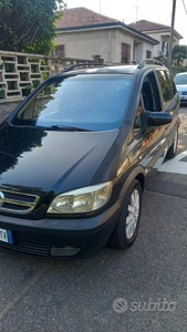 Usato 2004 Opel Zafira 2.0 Diesel 101 CV (1.500 €)