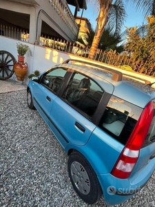 Usato 2005 Fiat Panda 1.2 Benzin 60 CV (3.400 €)