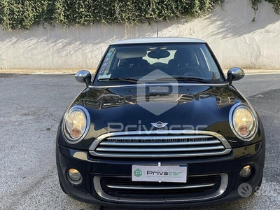 Usato 2012 Mini Cooper 1.6 Benzin 122 CV (5.400 €)