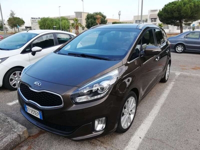 Usato 2015 Kia Carens 1.7 Diesel 136 CV (8.300 €)